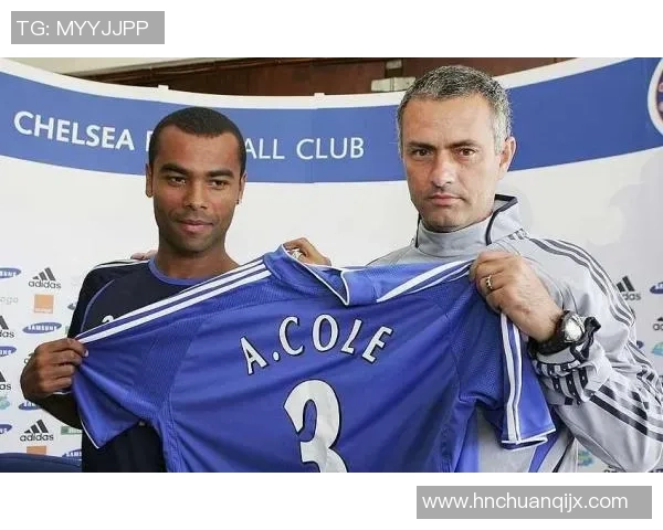 世界杯焦点战切尔西与阿森纳握手言和红牌争议引发全场热议