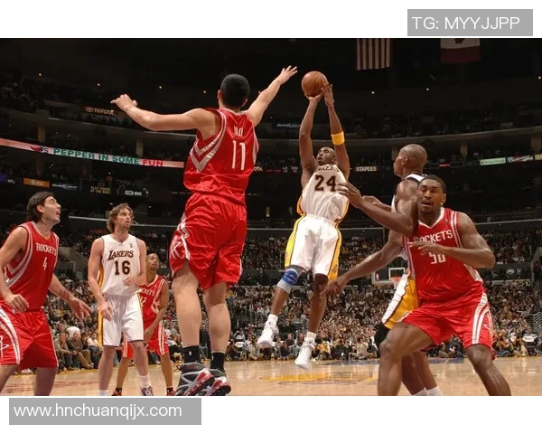 阿泰斯特告别姚明回忆往昔两位篮球巨星的传奇对决与友谊